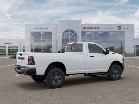 New 2026 RAM 2500 Tradesman AWD/4WD image 31