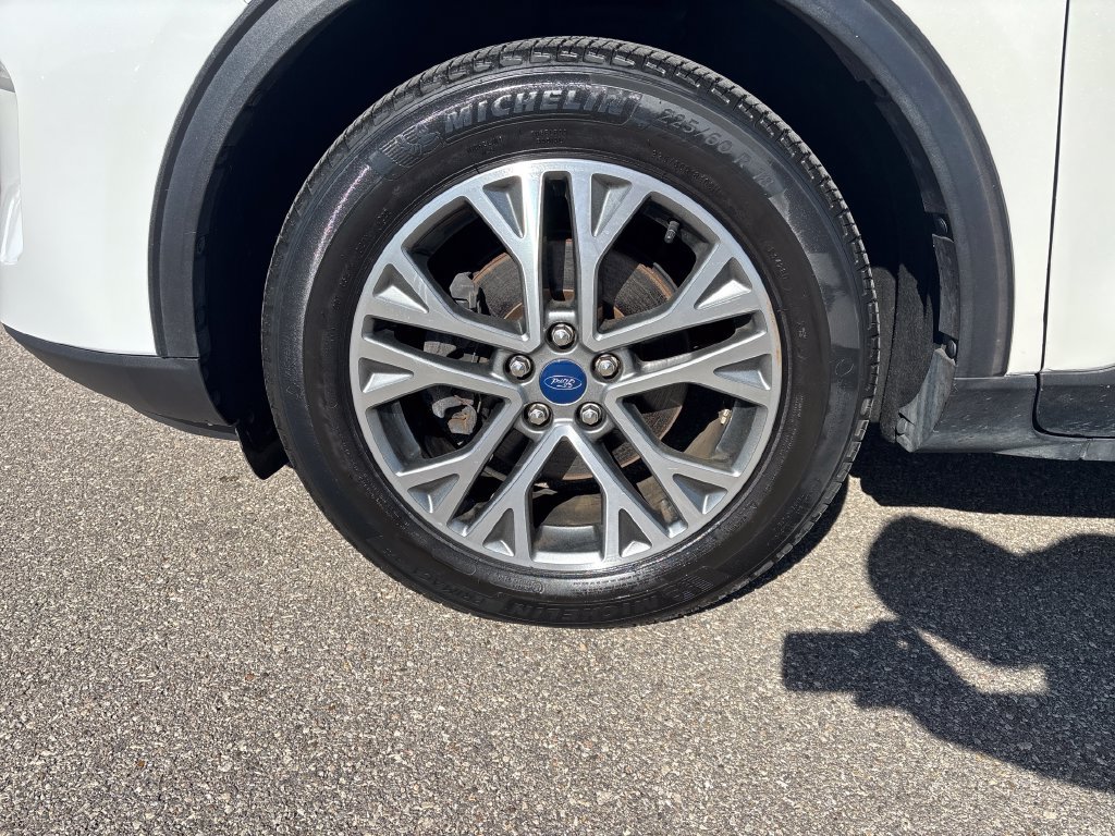 Used 2022 Ford Escape SEL AWD/4WD image 30