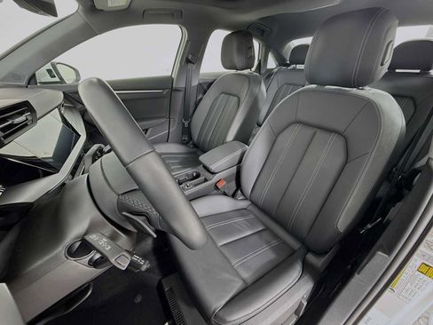 Used 2023 Audi A3 2.0T Premium Plus w/ Premium Plus Package FWD image 5