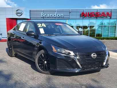 Used 2024 Nissan Altima 2.5 SV