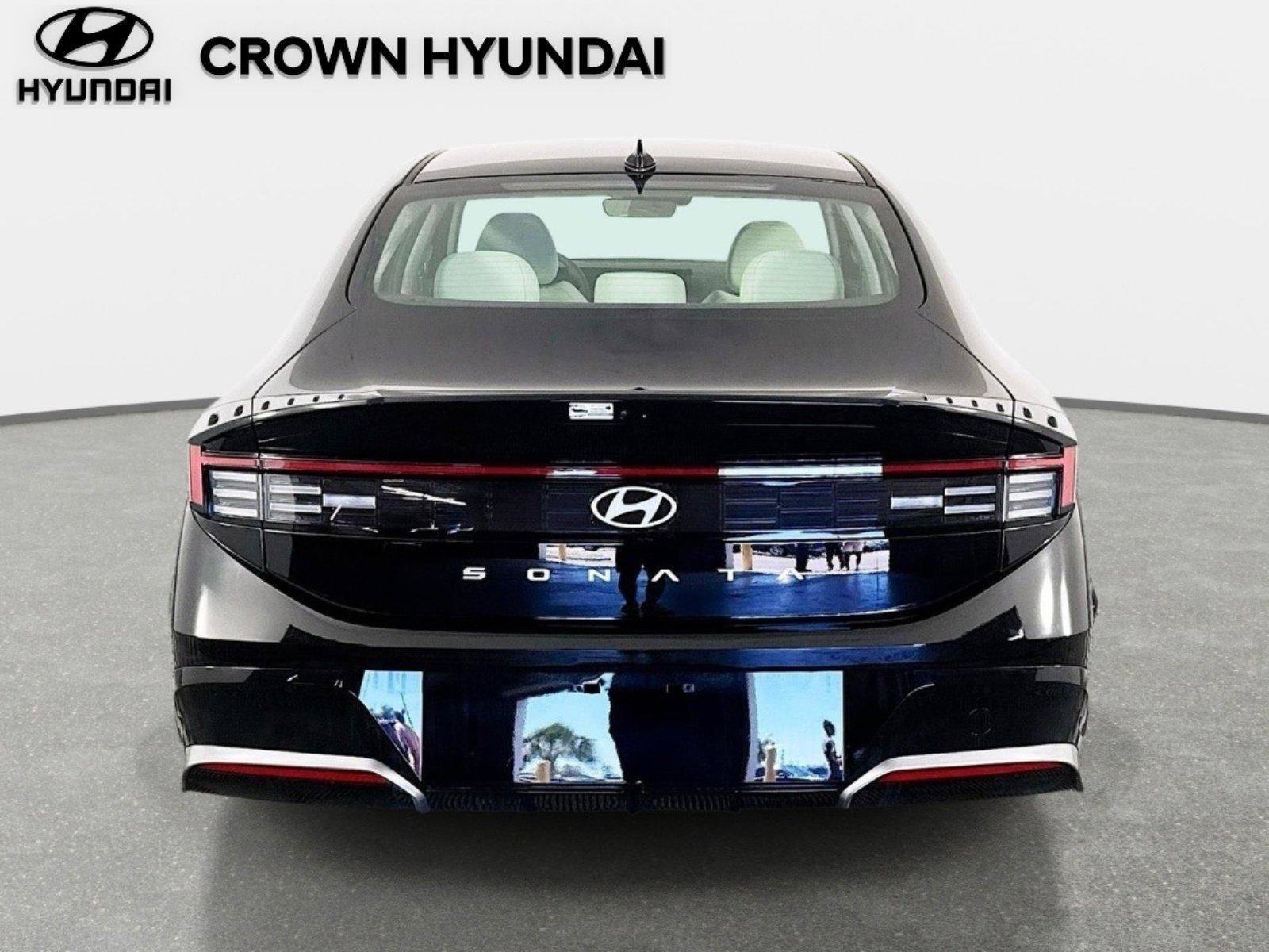 New 2026 Hyundai Sonata SEL FWD image 6