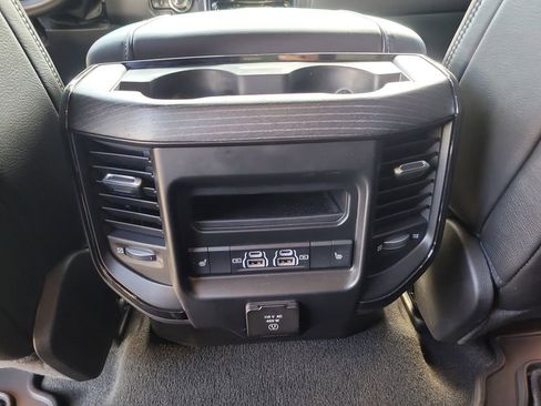 Used 2022 RAM 1500 Limited w/ Bed Utility Group AWD/4WD image 16