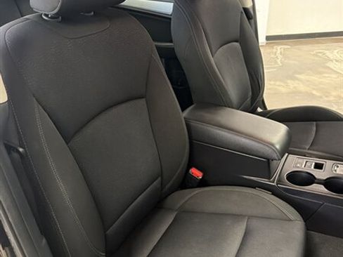 Used 2019 Subaru Legacy 2.5i Premium AWD/4WD image 18
