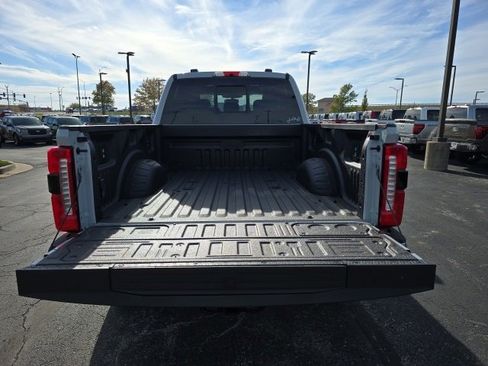 New 2026 Ford F250 Lariat w/ Black Appearance Package image 16