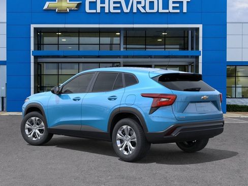 New 2026 Chevrolet Trax LS FWD image 3