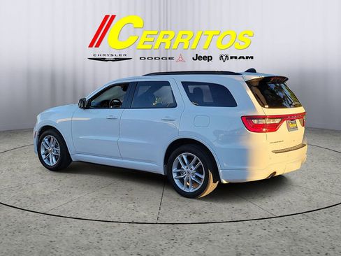 Used 2024 Dodge Durango GT image 2