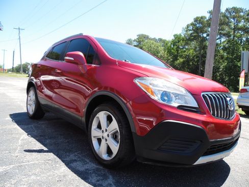 Used 2016 Buick Encore FWD image 2