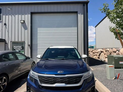 Used 2021 Kia Seltos S AWD/4WD image 8