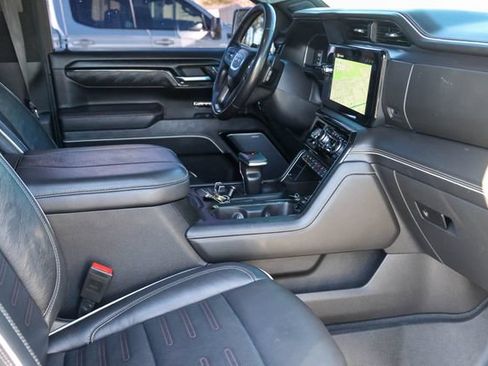 Used 2023 GMC Sierra 1500 AT4X AWD/4WD image 19
