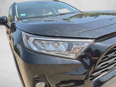 Used 2021 Toyota RAV4 XLE Premium AWD/4WD image 26
