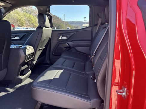 New 2026 Chevrolet Silverado EV LT w/ Premium Package image 24