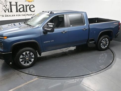 Used 2024 Chevrolet Silverado 2500 Custom w/ Custom Convenience Package image 57