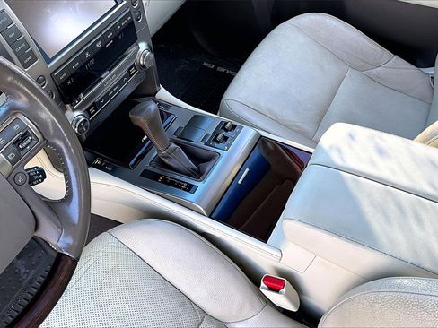 Used 2017 Lexus GX 460 Premium image 11