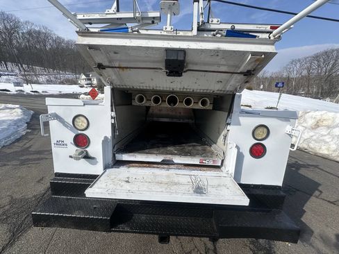 Used 2017 Ford F250 XL image 7