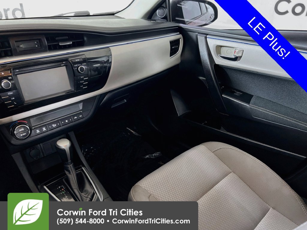 Used 2016 Toyota Corolla LE FWD image 25