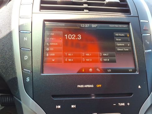 Used 2016 Lincoln MKZ w/ Equipment Group 300A Reserve FWD image 15