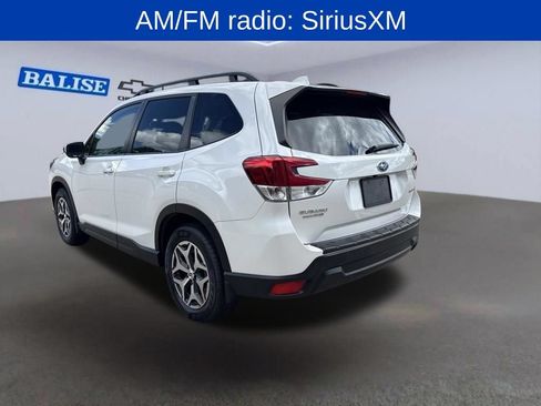 Used 2023 Subaru Forester Premium AWD/4WD image 5