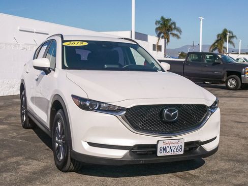Used 2019 MAZDA CX-5 Sport w/ I-ACTIVSENSE Package image 3