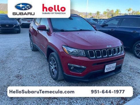 Used 2020 Jeep Compass Latitude w/ Popular Equipment Group FWD image 1