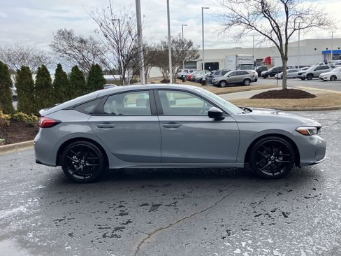 Used 2025 Honda Civic Sport image 11