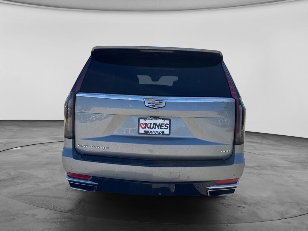 Used 2023 Cadillac Escalade Premium Luxury AWD/4WD image 10