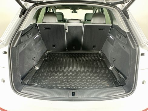 Used 2023 Audi Q5 2.0T Premium w/ Convenience Package AWD/4WD image 29