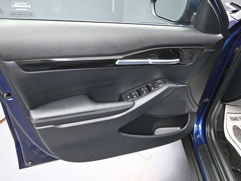 Certified 2024 Kia Seltos EX image 10