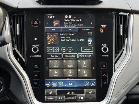 New 2025 Subaru Outback Limited image 11