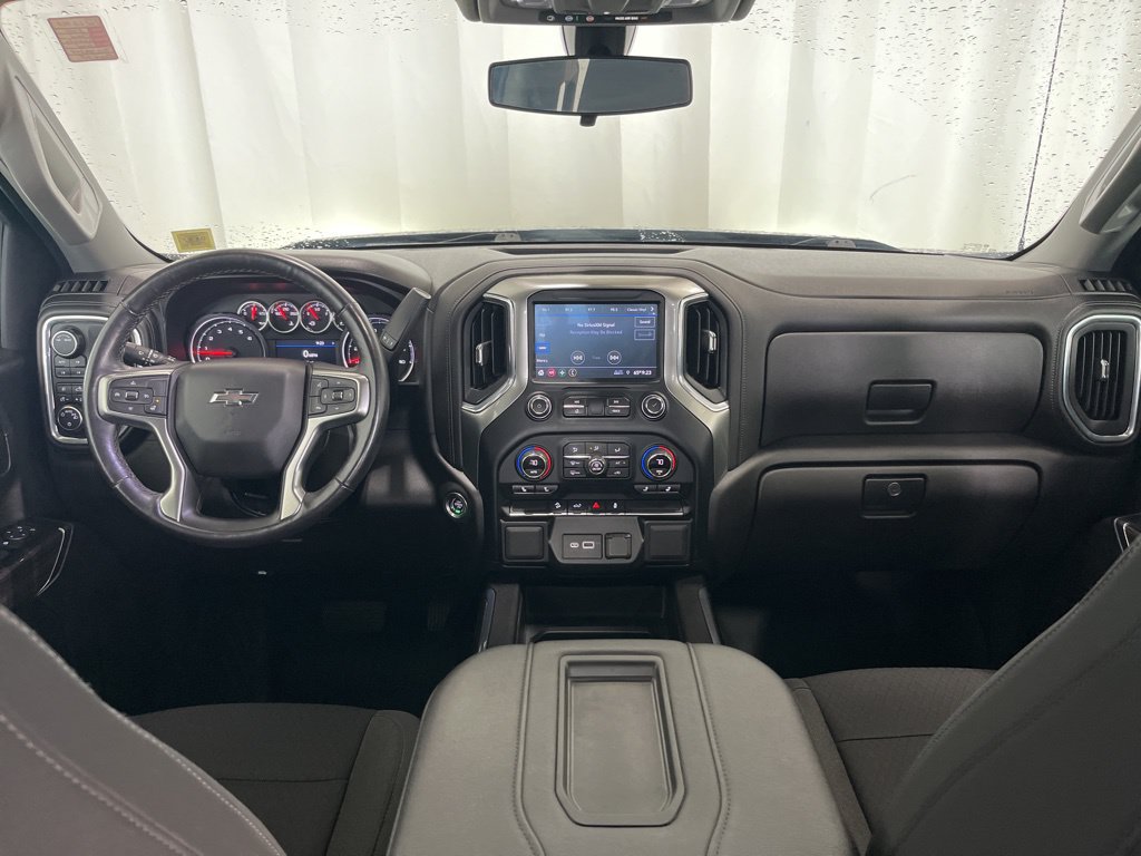 Used 2021 Chevrolet Silverado 1500 LT Trail Boss AWD/4WD image 9