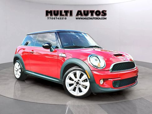 Used 2011 MINI Cooper S image 32
