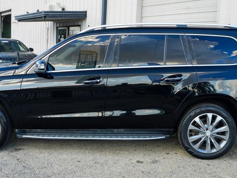 Used 2013 Mercedes-Benz GL 450 4MATIC image 3