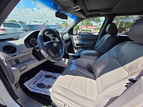 Used 2011 Honda Pilot EX-L image 10