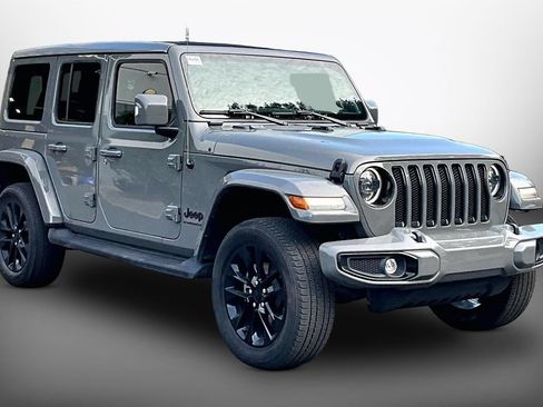 Used 2023 Jeep Wrangler Unlimited Sahara AWD/4WD image 1