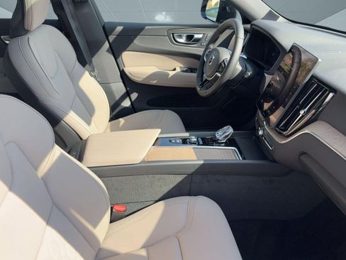 Certified 2026 Volvo XC60 T8 Plus w/ Protection Package Premier AWD/4WD image 30