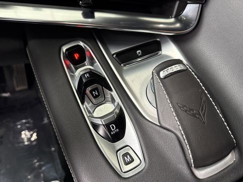 Used 2021 Chevrolet Corvette Stingray Convertible w/ 1LT image 25