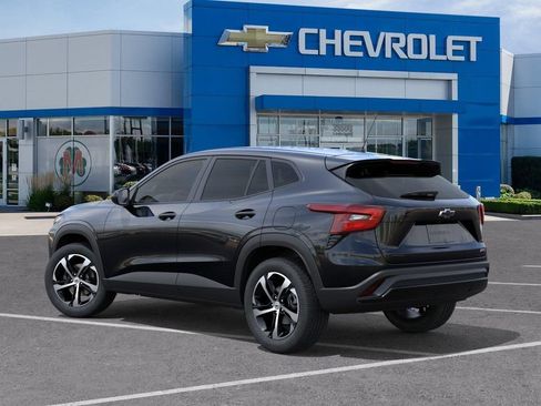 New 2026 Chevrolet Trax RS w/ Driver Confidence Package FWD image 3