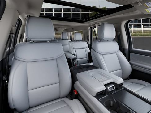 New 2027 Ford Expedition Max Platinum RWD image 10