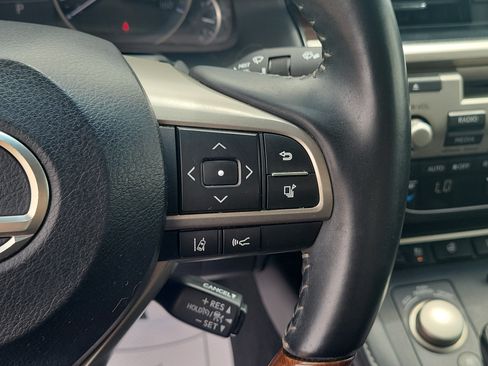 Used 2018 Lexus ES 350 w/ Luxury Package w/Wood Trim FWD image 24