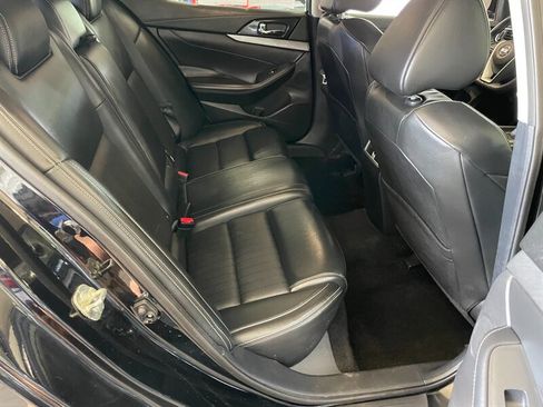 Used 2018 Nissan Maxima 3.5 SV FWD image 18