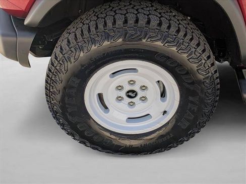 New 2026 Ford Bronco Heritage Edition AWD/4WD image 9