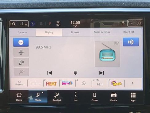 New 2026 Chrysler Pacifica Pinnacle w/ Trailer Tow Group AWD/4WD image 24