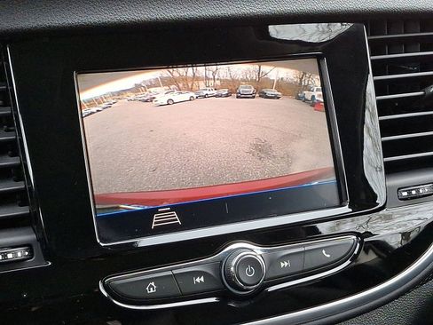 Certified 2022 Buick Encore Preferred w/ Safety Package image 15