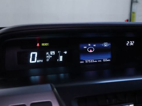 Used 2017 Toyota Prius V Three FWD image 23