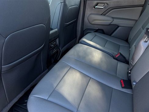 New 2026 Chevrolet Colorado ZR2 w/ ZR2 Bison Edition image 12