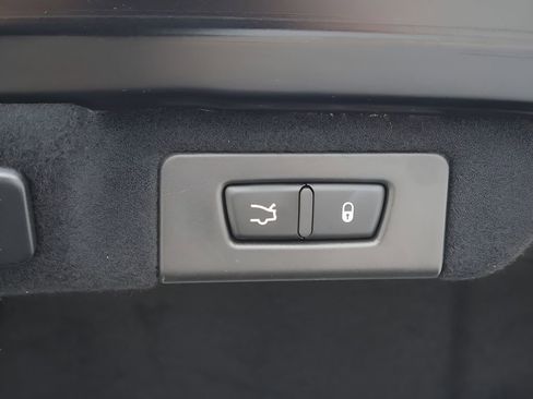 Used 2018 Maserati Quattroporte S Q4 AWD/4WD image 18