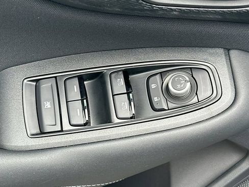 New 2025 Subaru Outback Premium AWD/4WD image 12