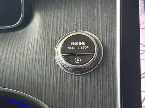 Certified 2023 Mercedes-Benz C 43 AMG 4MATIC Sedan image 28