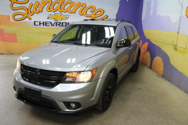 Used 2016 Dodge Journey SXT w/ Blacktop Package FWD image 7