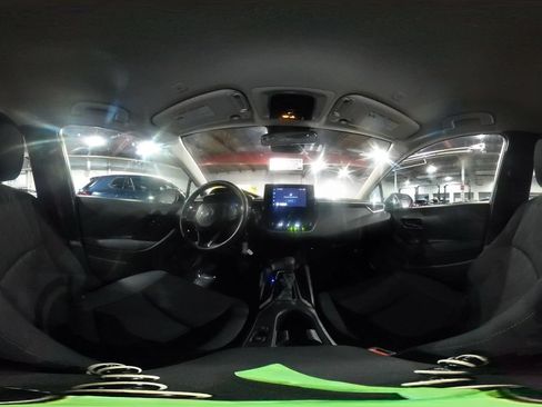 Used 2025 Toyota Corolla LE FWD image 37