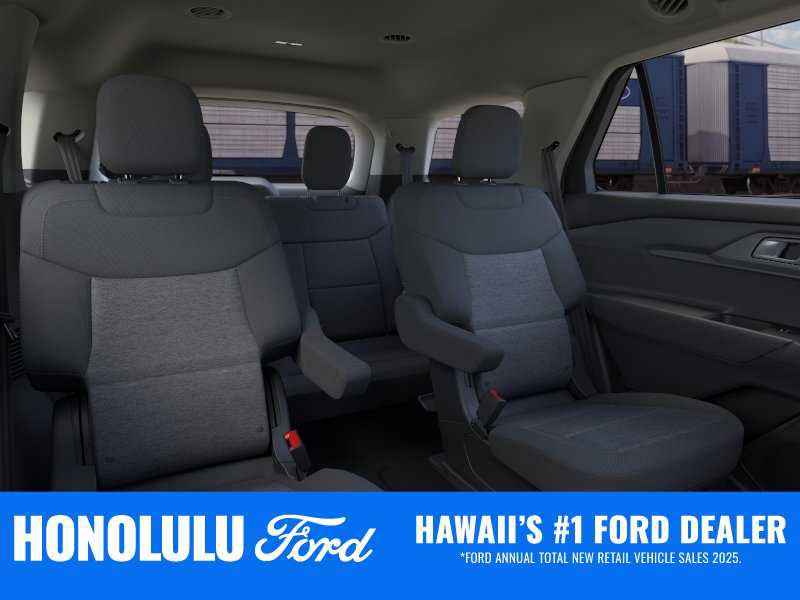 New 2026 Ford Explorer Active RWD image 11